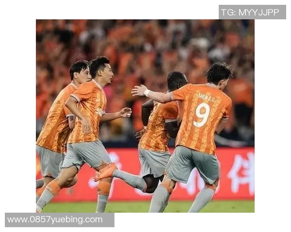 上海排球队以74分稳居冠军赛积分榜首位,领先优势明显 上海排球队以74分稳居冠军赛积分榜首位,领先优势明显