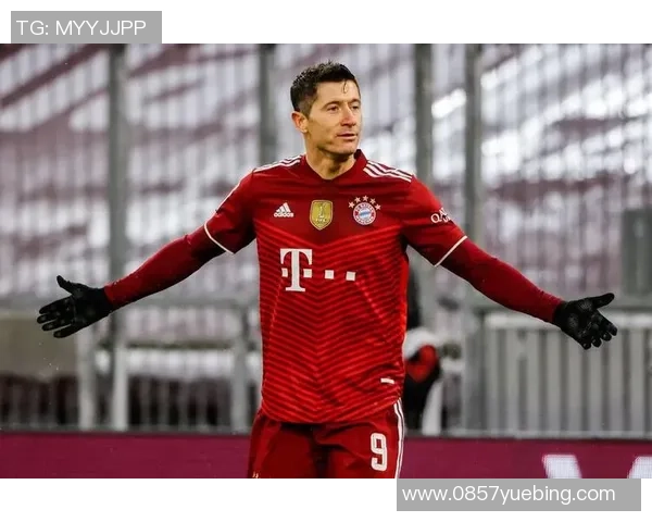 当今世界足球明星现役球员的精彩表现与影响力分析