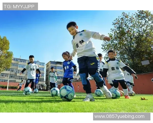 带贝的足球明星们如何在绿茵场上闪耀光芒与魅力